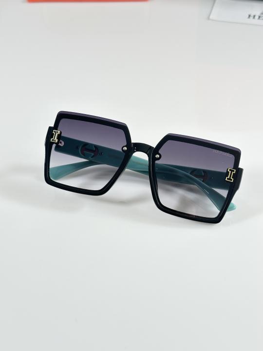 Women's Sunglasses – Green & Black