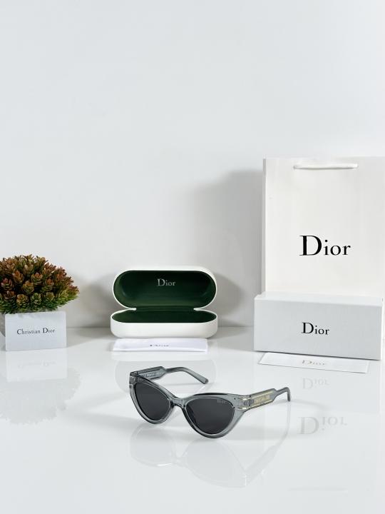 Women's Sunglasses – Grey & Black