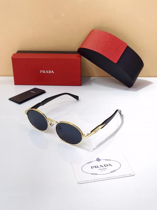 Aviator Sunglasses – Gold & Black