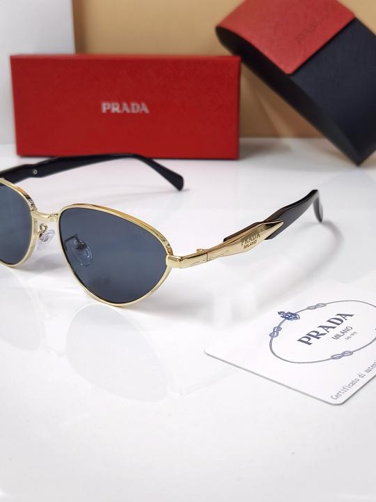 Aviator Sunglasses – Gold & Black