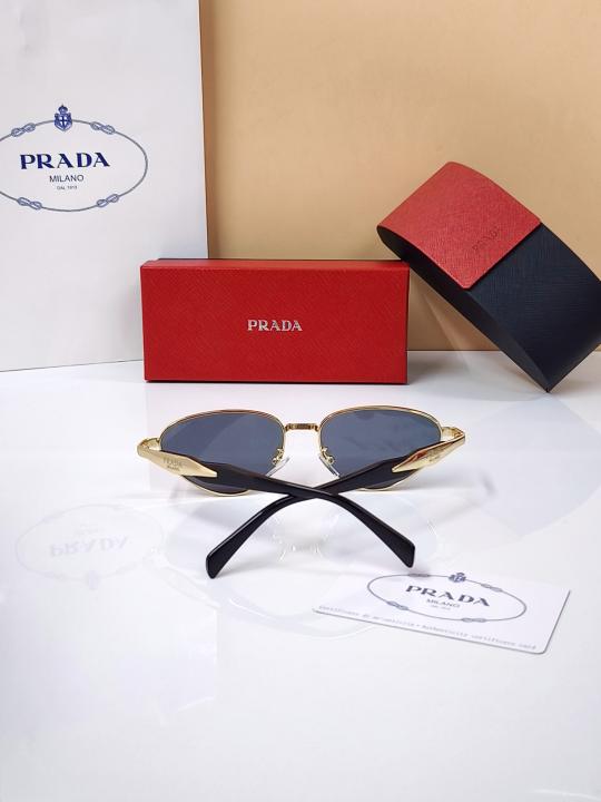 Aviator Sunglasses – Gold & Black