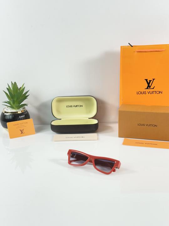 Women's Square Sunglasses – Red & Black