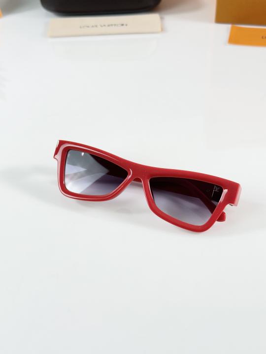 Women's Square Sunglasses – Red & Black