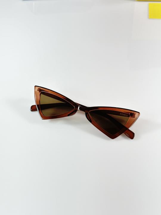 Women's Round Sunglasses – Brown