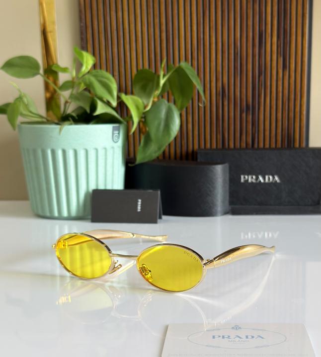 Rectangle Sunglasses – Gold & Yellow