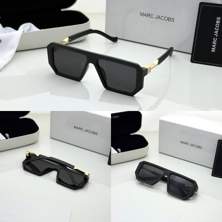 Marc. jacobs 1010 black