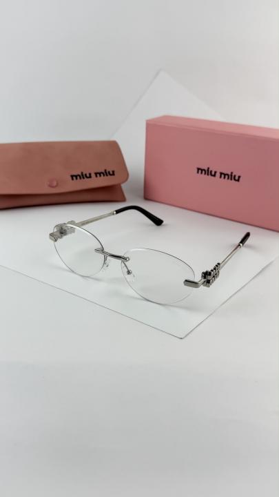 MiU MIU_Silver_plano_1025