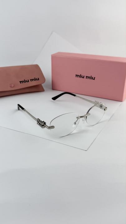 MiU MIU_Silver_plano_1025